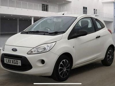 Used Ford Ka Studio 69 HP (50 kW) 2011 White Hatchback