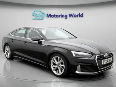 Używany Audi A5 Sport 2024 Czarny Hatchback