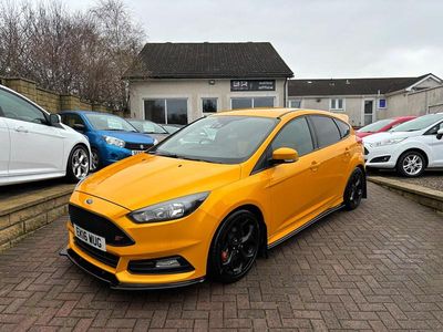 Used Ford Focus ST 2016 Yellow Hatchback