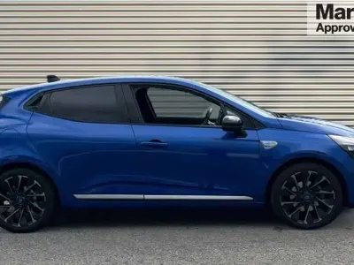 Usado Renault Clio V Esprit Alpine 143 HP (105 kW) 2024 Azul Citadino