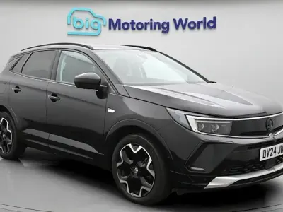 Used Vauxhall Grandland X Ultimate 131 HP (96 kW) 2024 Black SUV