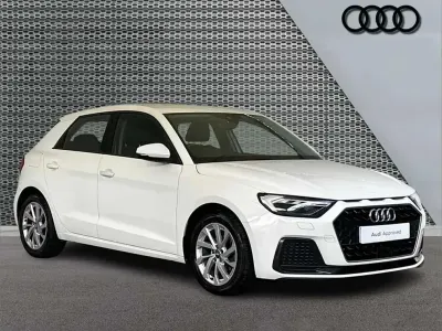 Używany Audi A1 Sport 113 KM (83 kW) 2019 Biały SUV