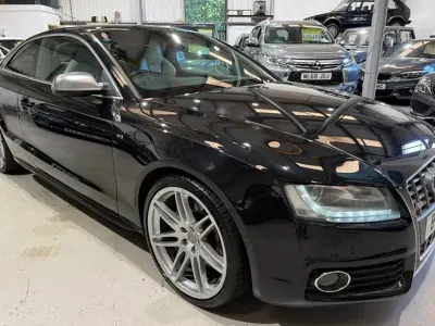 Used Audi A5 Premium 349 HP (256 kW) 2011 Black Coupe