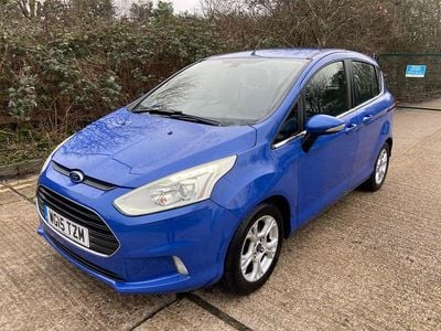 Used Ford B-MAX Zetec 90 HP (66 kW) 2015 Blue MPV