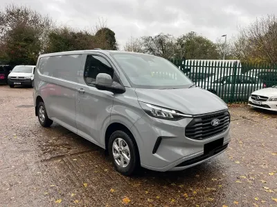 Ny Ford Transit Custom Limited 136 HK (100 kW) 2026 Grå Van