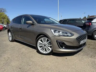Używany Ford Focus 2019 Srebrny Hatchback