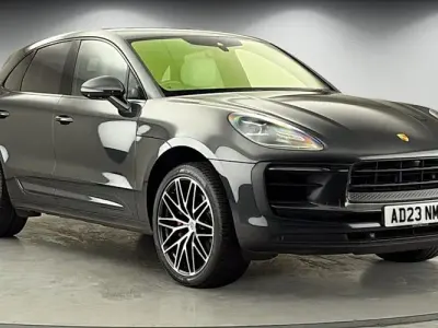Used Porsche Macan 379 HP (278 kW) 2025 SUV