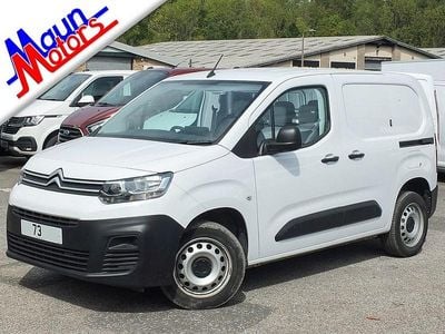 Used Citroën Berlingo 100 HP (73 kW) 2023 White MPV