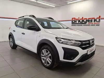 Used Dacia Sandero Essentiel 2022 White Hatchback