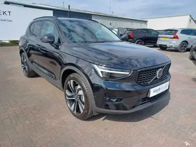 Usado Volvo XC40 Ultra 194 HP (142 kW) 2026 SUV