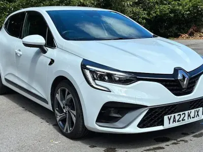 Used Renault Clio RS Line 90 HP (66 kW) 2022 White  Hatchback