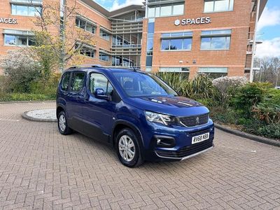 Używany Peugeot Rifter Allure 100 KM (73 kW) 2018 Niebieski Minivan