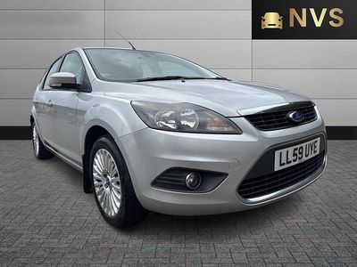 Used Ford Focus Titanium 125 HP (91 kW) 2009 Silver Hatchback