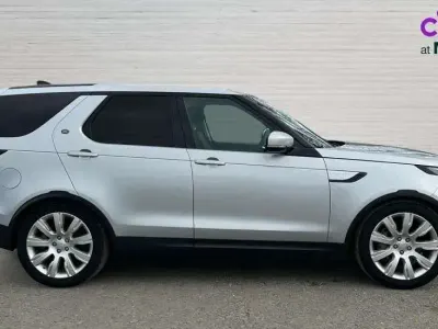 Usado Land Rover Discovery 5 HSE Luxury 306 HP (225 kW) 2019 Prateado SUV