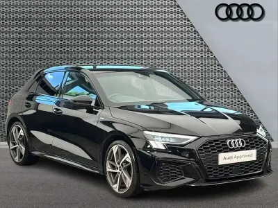 Usado Audi A3 Comfort 148 HP (108 kW) 2022 Preto Citadino
