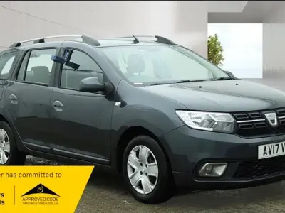 Used Dacia Logan MCV Lauréate 90 HP (66 kW) 2017 Grey Estate