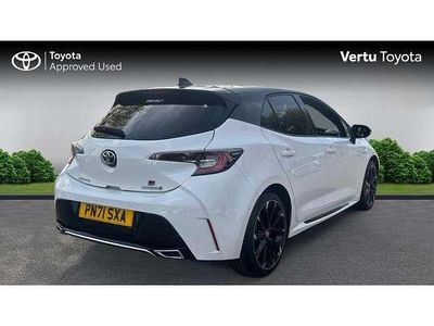 Used Toyota Corolla Sport 184 HP (135 kW) 2021 White Hatchback
