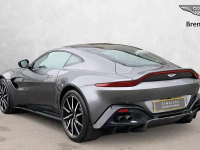 Used Aston Martin Vantage 510 HP (375 kW) 2018 Silver Coupe