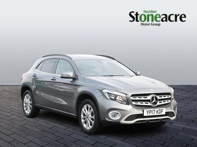 Mercedes GLA200
