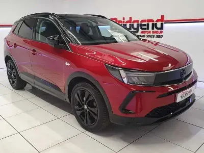 Used Vauxhall Grandland X 128 HP (94 kW) 2023 Red SUV