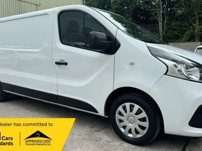 Used Renault Trafic Business 2016 White MPV