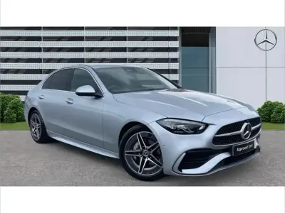 Usado Mercedes C200 AMG line 200 HP (147 kW) 2025 Prateado Sedan