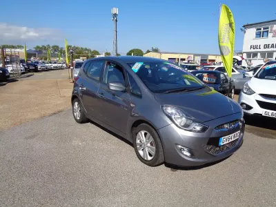Used Hyundai ix20 Active 115 HP (84 kW) 2015 Grey Hatchback