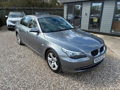 Begagnad BMW 520 2009 Grå Sedan