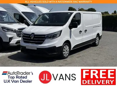 Used Renault Trafic 130 HP (95 kW) 2023 White MPV
