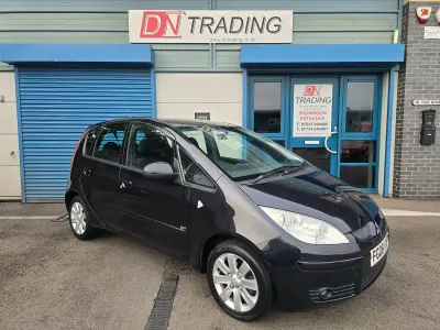 Used Mitsubishi Colt 95 HP (69 kW) 2008 Black Hatchback