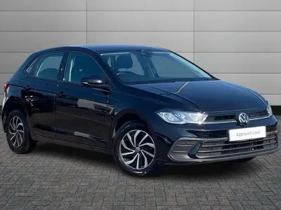 Used VW Polo Life 95 HP (69 kW) 2024 Black Hatchback