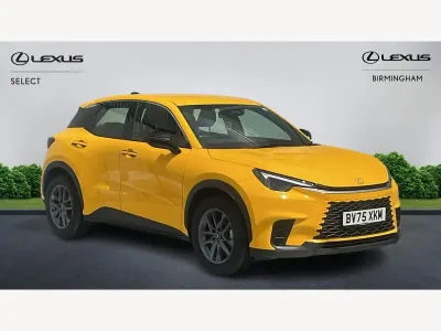 Used Lexus LBX 136 HP (100 kW) 2025 Yellow SUV