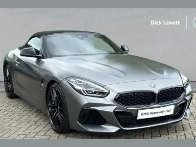 Begagnad BMW Z4 M Sport 335 HK (246 kW) 2022 Grå Cab