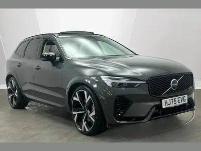 Used Volvo XC60 Ultra 449 HP (330 kW) 2025 Green SUV