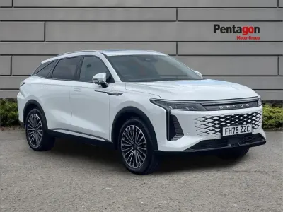 New Omoda 9 442 HP (325 kW) 2026 White SUV