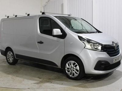 Used Renault Trafic 2019 Silver MPV