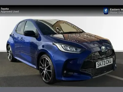 Used Toyota Yaris Sport 113 HP (83 kW) 2023 Blue Hatchback