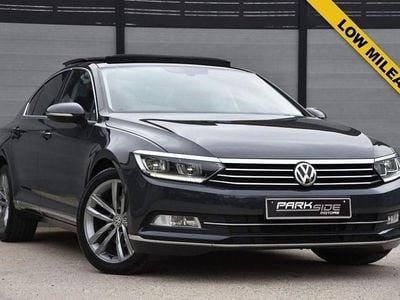 Usado VW Passat GT 150 HP (110 kW) 2019 Cinzento Sedan