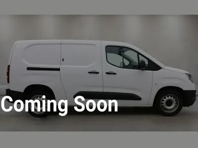 Used Vauxhall Combo 100 HP (73 kW) 2023 White MPV