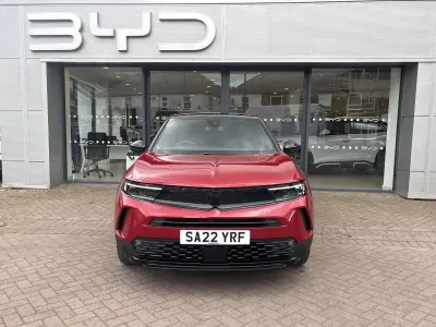 Used Vauxhall Mokka SRi 98 kW (134 HP) 2022 Red SUV
