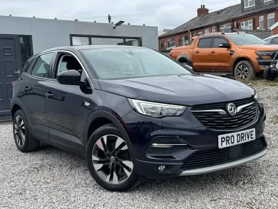 Used Vauxhall Grandland X Sport 130 HP (95 kW) 2019 Blue SUV