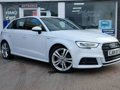 Used Audi A3 Sportback S-Line 114 HP (83 kW) 2019 White Hatchback