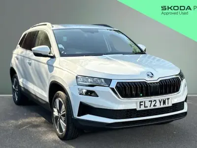 Used Skoda Karoq SE Drive 110 HP (80 kW) 2022 White SUV