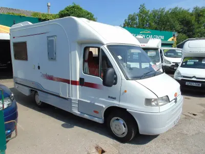 Used Peugeot Boxer 91 HP (66 kW) 2002 White Van