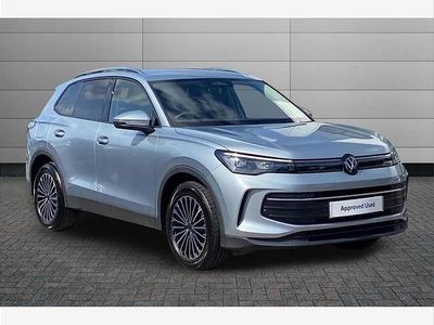 Begagnad VW Tiguan Match 147 HK (108 kW) 2025 Silver SUV