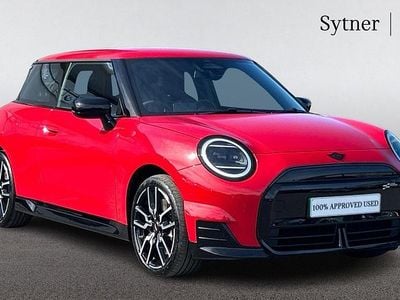 Used Mini Cooper SE Hatch 158 kW (215 HP) 2024 Red Hatchback