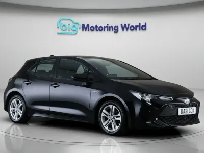 Used Toyota Corolla 122 HP (89 kW) 2021 Hatchback