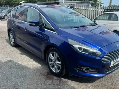 Used Ford S-MAX Titanium 150 HP (110 kW) 2016 Blue MPV