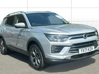 Used SsangYong Korando 163 HP (119 kW) 2021 Silver Estate