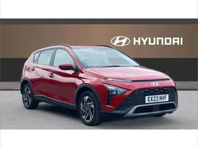 Begagnad Hyundai Bayon SE 100 HK (73 kW) 2023 Röd SUV